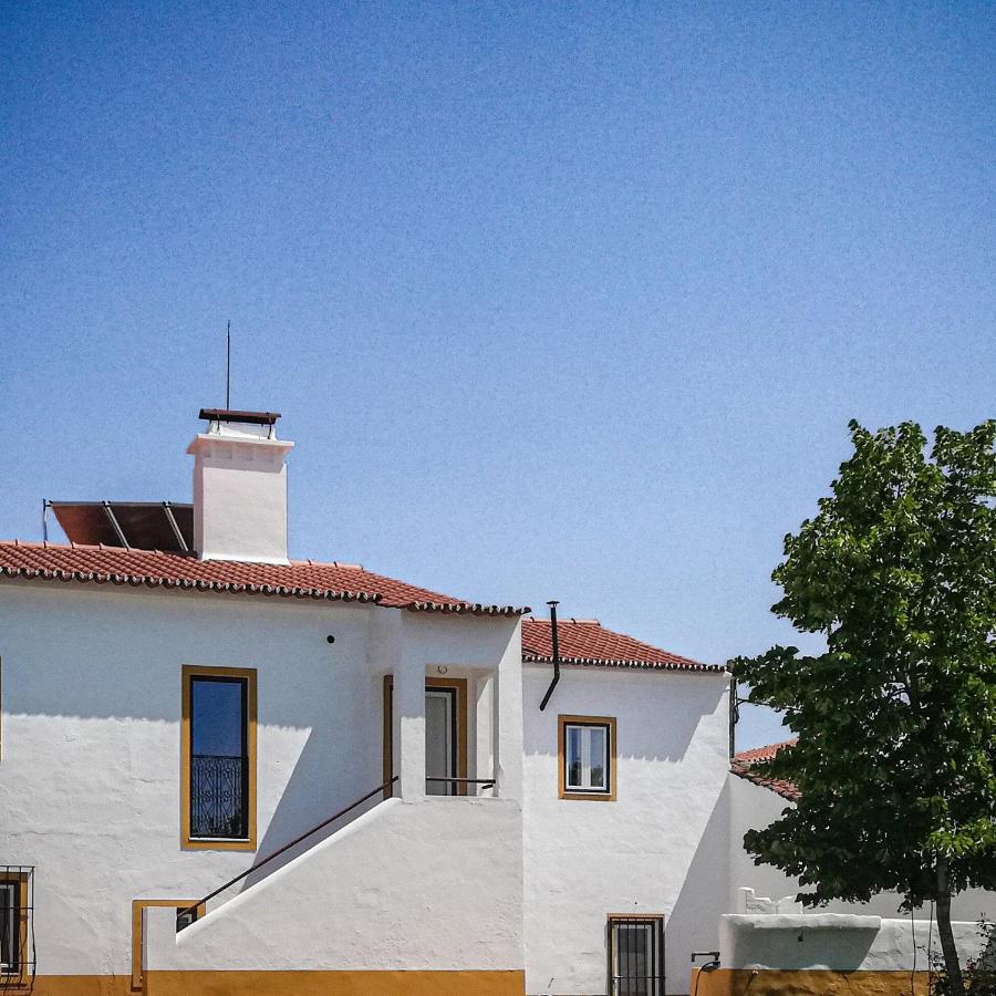 לינה וארוחת בוקר קאזה בראנקה Casa Brazao Mira (Adults Only) מראה חיצוני תמונה